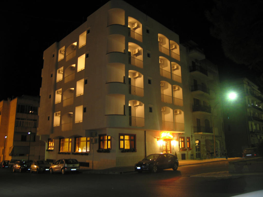 Hotel Aurora Vieste Exterior photo